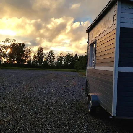 Kirjurin Leirintae Camping *